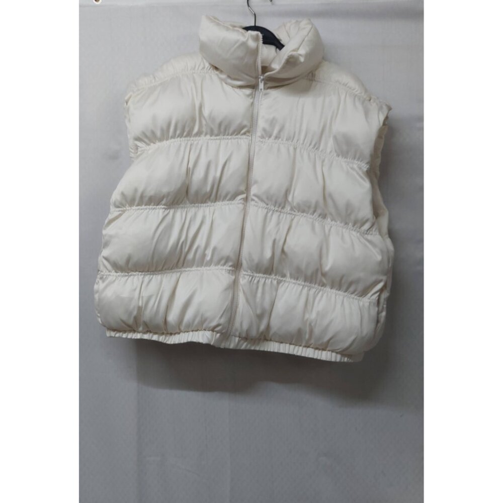 NWT Wild Fable Women's Large Off-White Puffer Jacket Full Zip Sleeveless